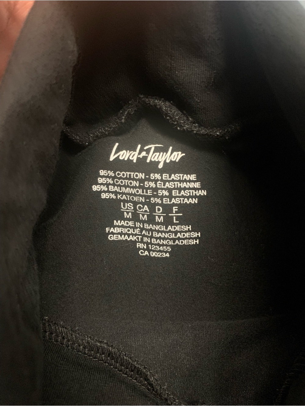 Lord & Taylor Medium Black Long Sleeve Turtleneck Tee - Picture 3 of 3